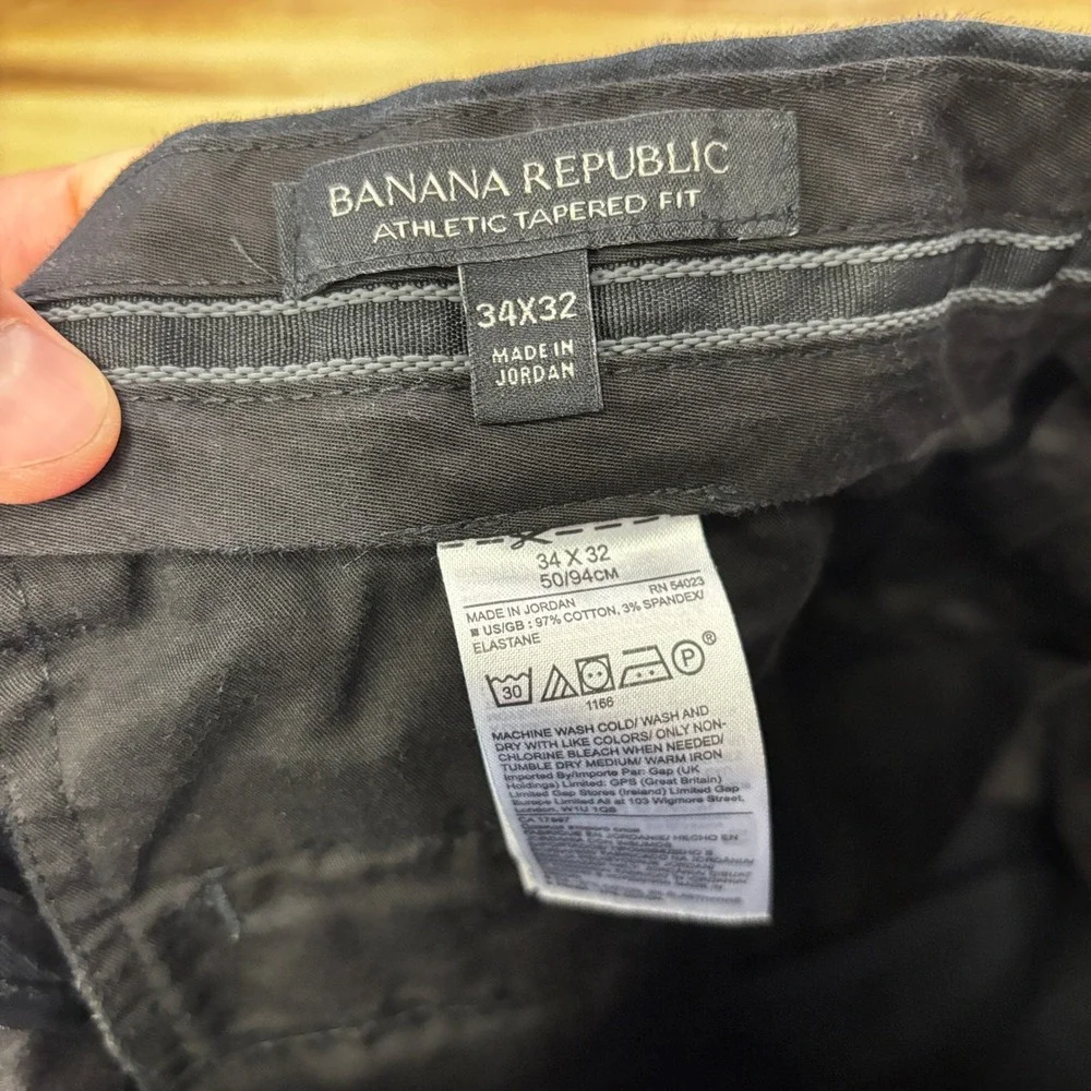 Banana Republic Chino Pants 34x32 Athletic Tapered Fit Cotton Stretch Black